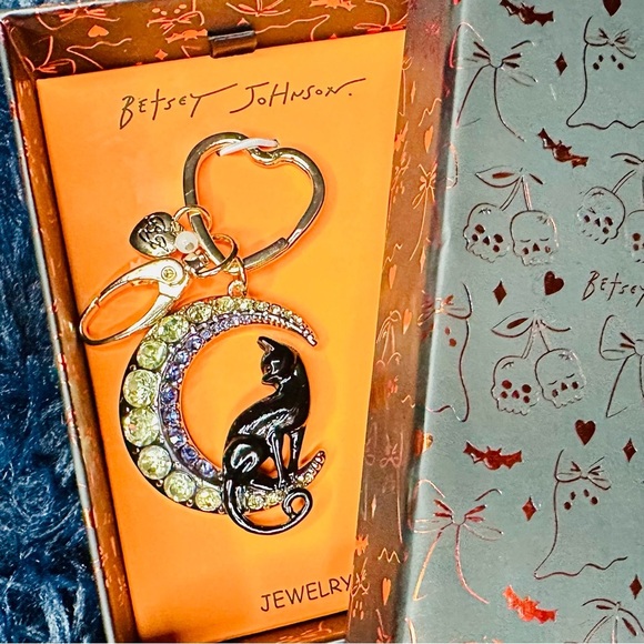Betsey Johnson Cat Moon Bag Charm Keychain - Picture 7 of 7